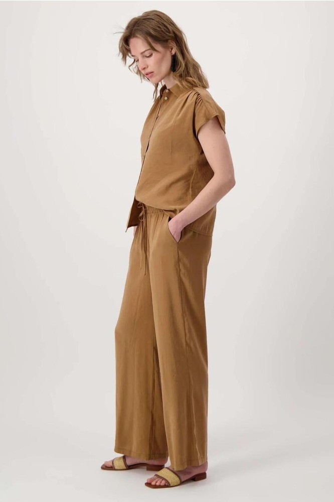 MODAL BLOUSE MOUWLOOS 0304 109 1003 CAMEL